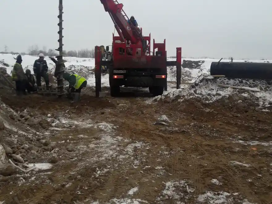 Гнб под дорогой — буровая на кране, площадка прокола
